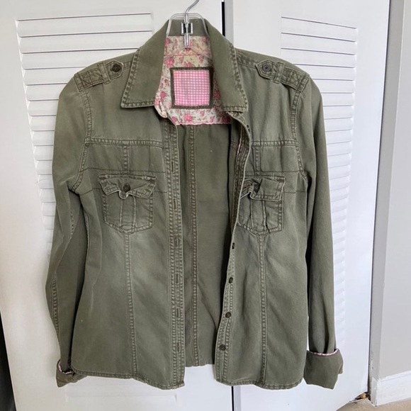 A&F Utility Button Down Jacket - Picture 2 of 9